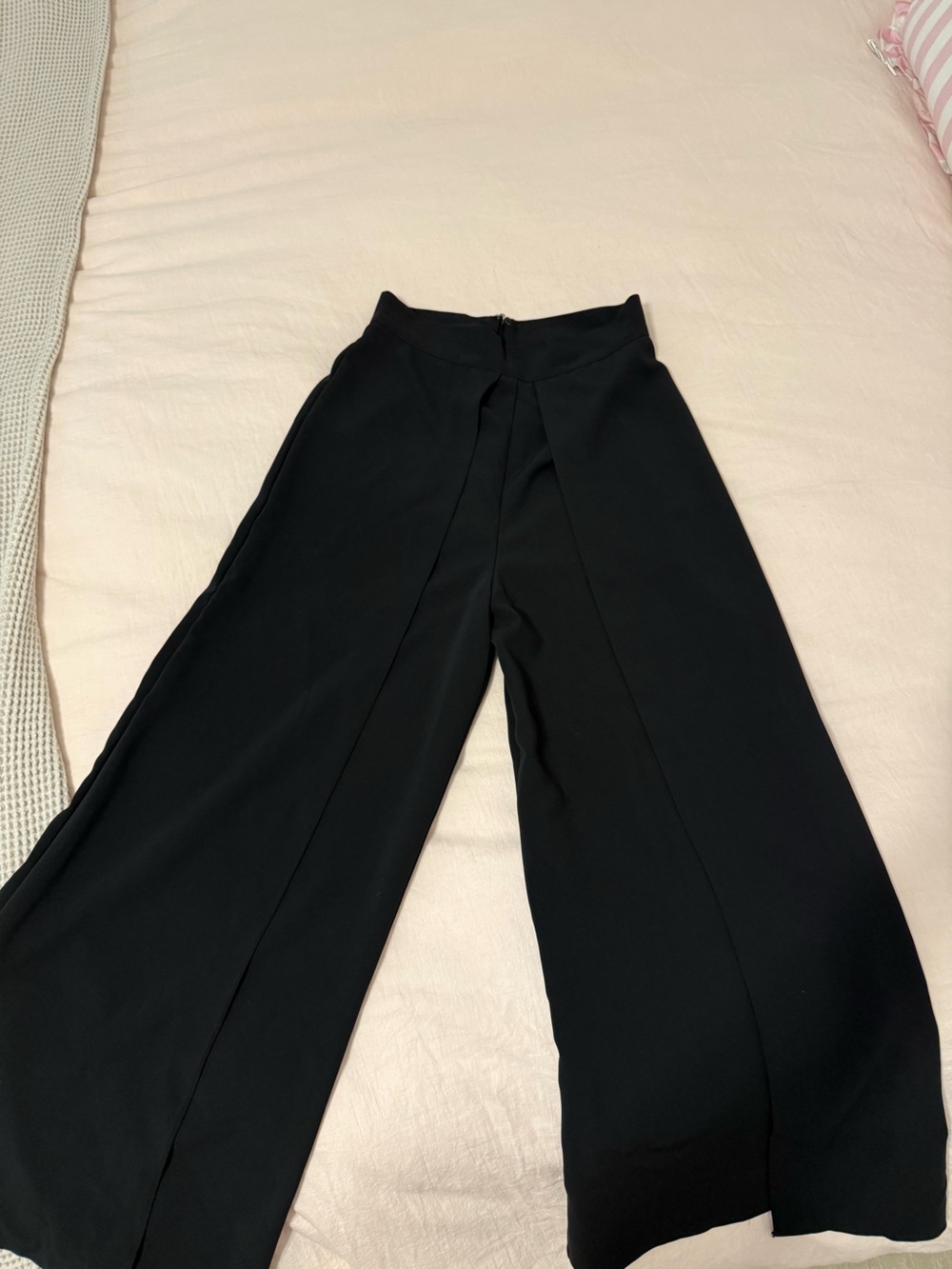 Black Wide-Leg High-Waist Women's trousers